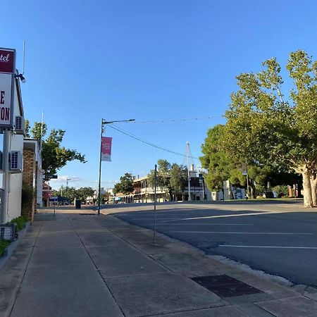 Gateway Motor Inn Narrandera Exterior foto