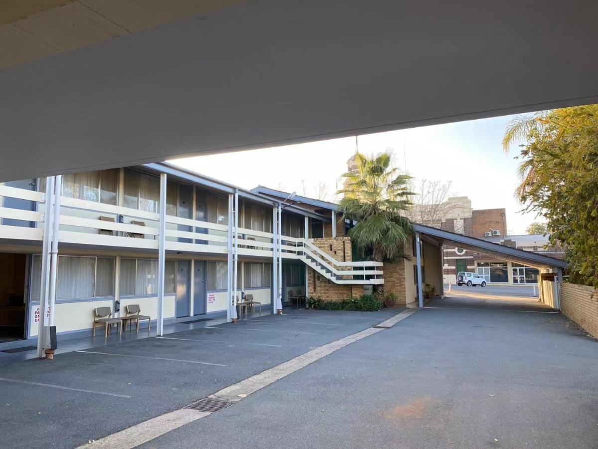 Gateway Motor Inn Narrandera Exterior foto
