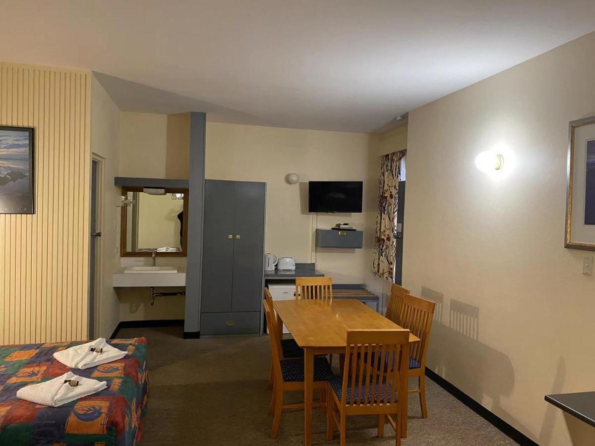 Gateway Motor Inn Narrandera Exterior foto